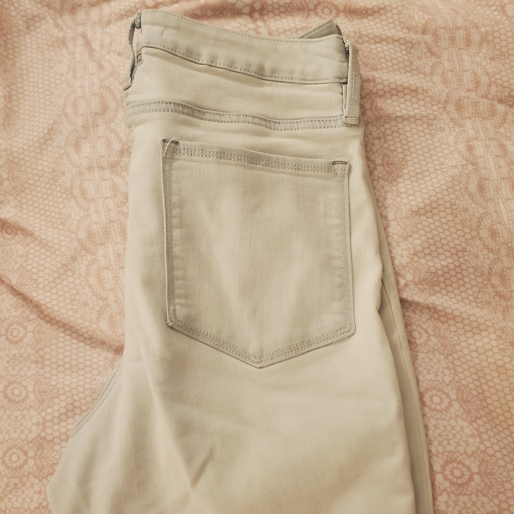 Athleta light blue Skulptek cropped denim jeans